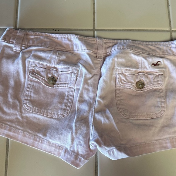 VINTAGE Hollister Women's Shorts - Light Pink, Olive Green, Khaki - Picture 5 of 12